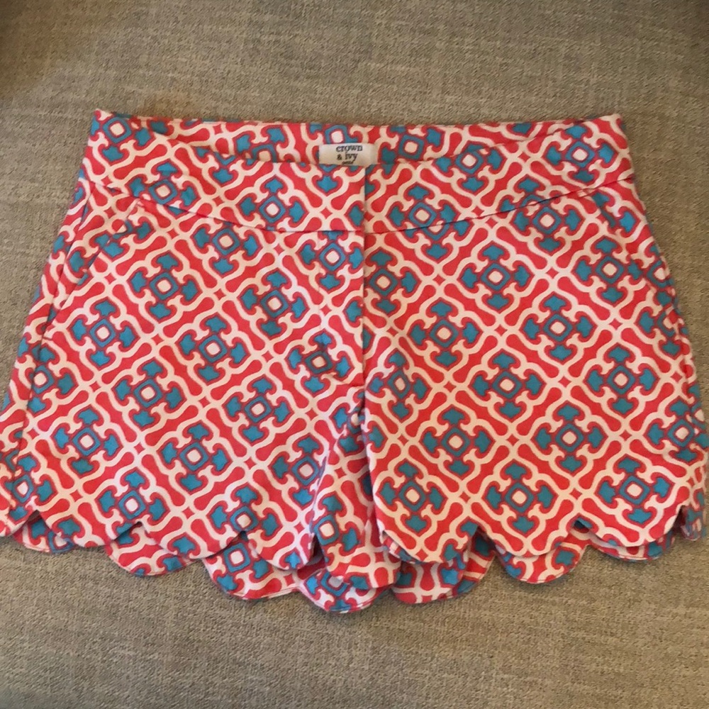 Ladies shorts